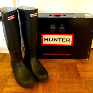 Hunter Tall rain boot